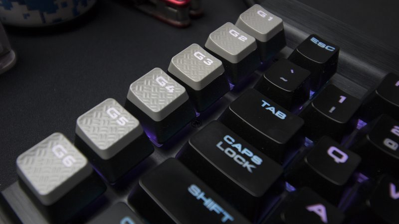 Illustration for article titled Corsair Gaming K95 RPG Platinum Review: A Very Gaming Keyboard